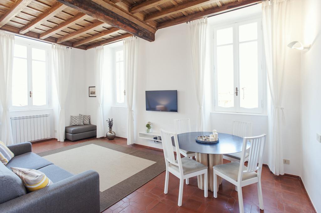 Lungaretta3 Appartement Rome Kamer foto